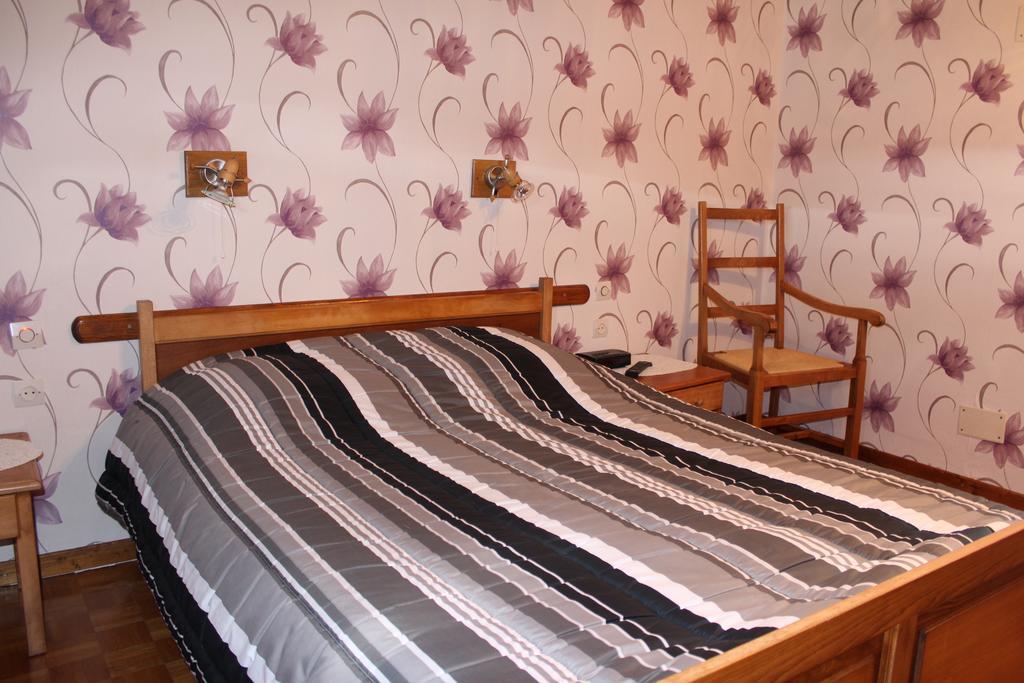 Chambres D'Hotes Au Vieux Moulin Entre Sarreguemine Et Bitche Rahling Szoba fotó